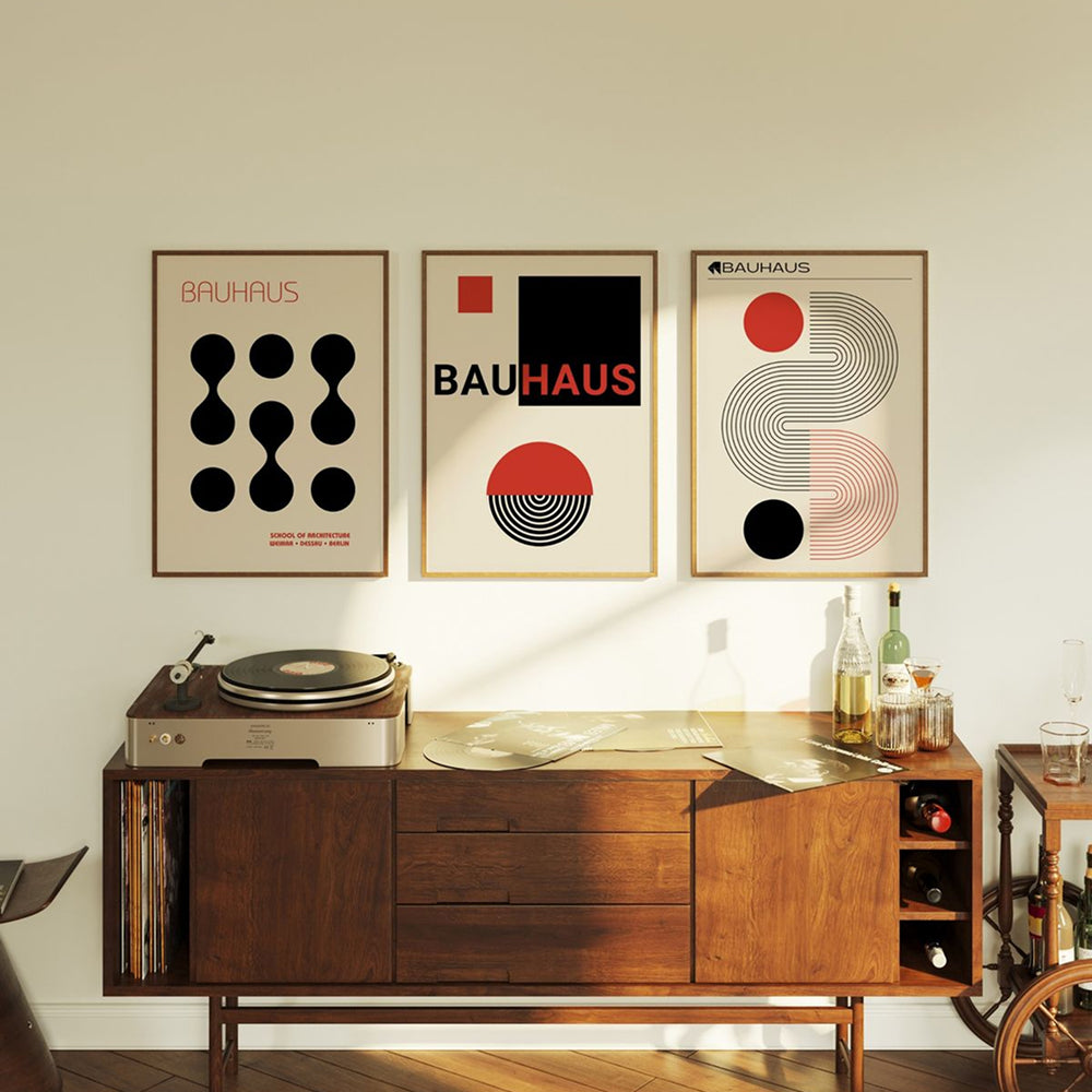 Composition murale moderne inspirée du Bauhaus